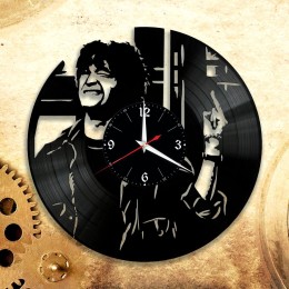 Часы "Кино (Цой)" из виниловой пластинки