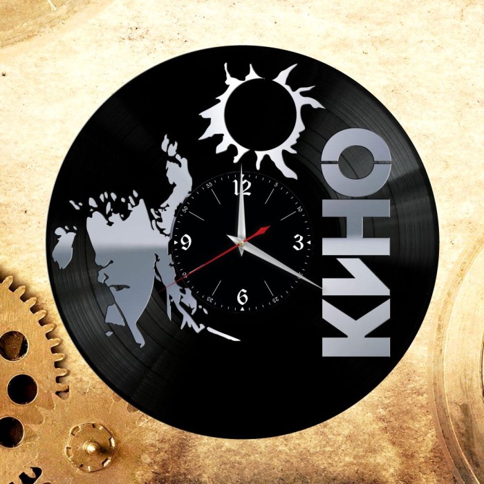 Часы "Кино (Цой)" из виниловой пластинки