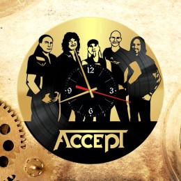 Часы "Accept" из виниловой пластинки