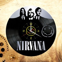 Часы "Nirvana" из виниловой пластинки