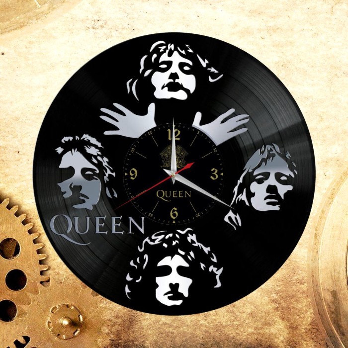 Часы "Queen" из виниловой пластинки