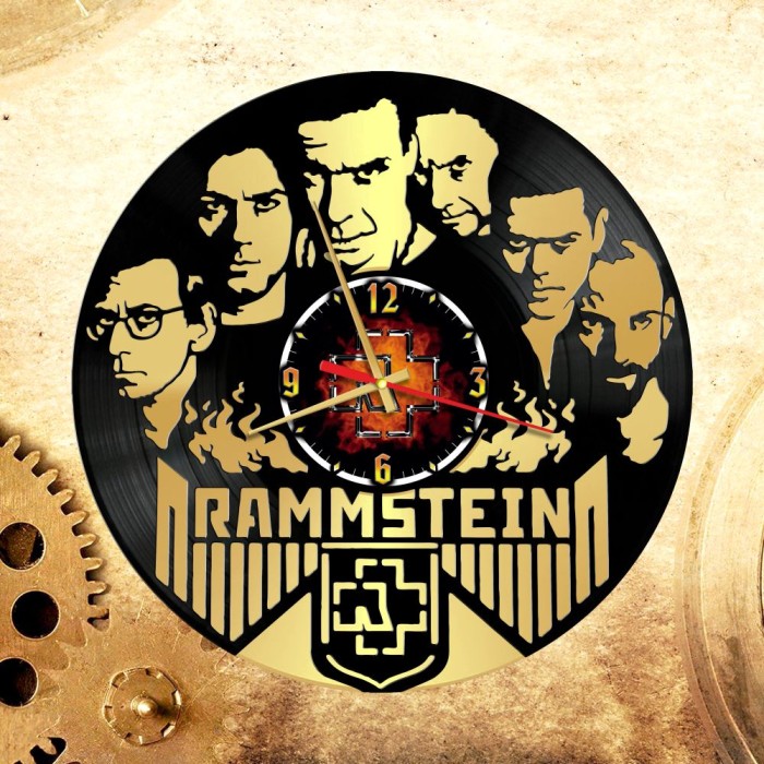 Часы "Rammstein" из виниловой пластинки