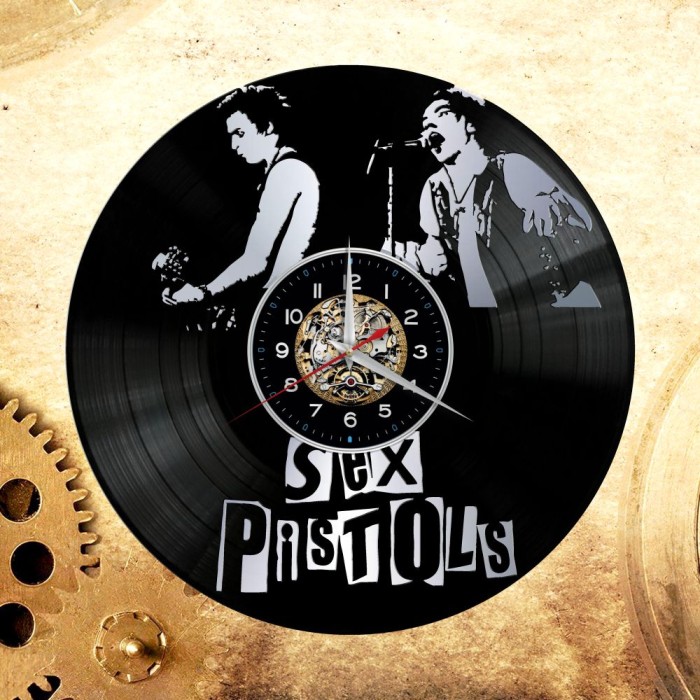 Часы "Sex Pistols" из виниловой пластинки