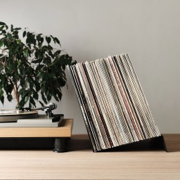 Подставка для виниловых пластинок Vinyl Thin Stand черная глянцевая