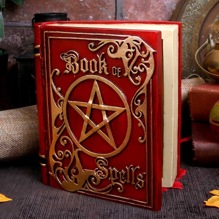Шкатулка "Book of Spells Red" 15.5 см