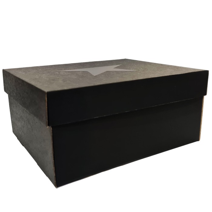 Коробка подарочная черная "Бастион" (25х21,5х11,5 см)